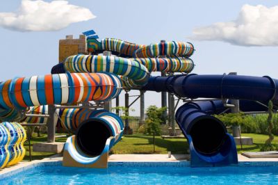 Unsafe-premises-water-park-theme-park-lawyer-scaled-concentrate Unsafe premises water park theme park lawyer